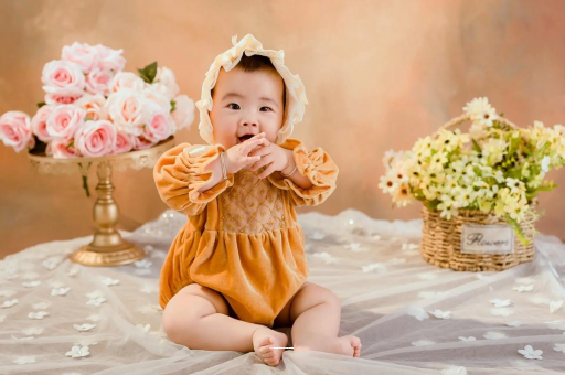 章丘宝宝从鼻子里溢奶处理