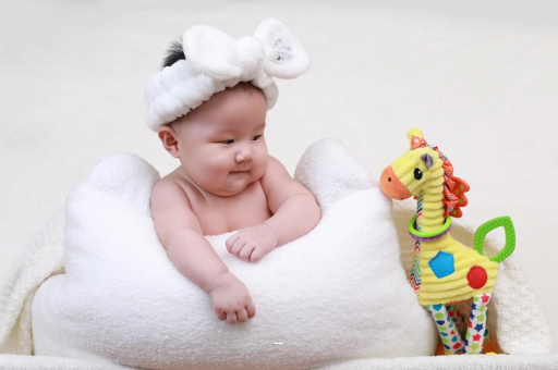 章丘宝宝几个月翻身